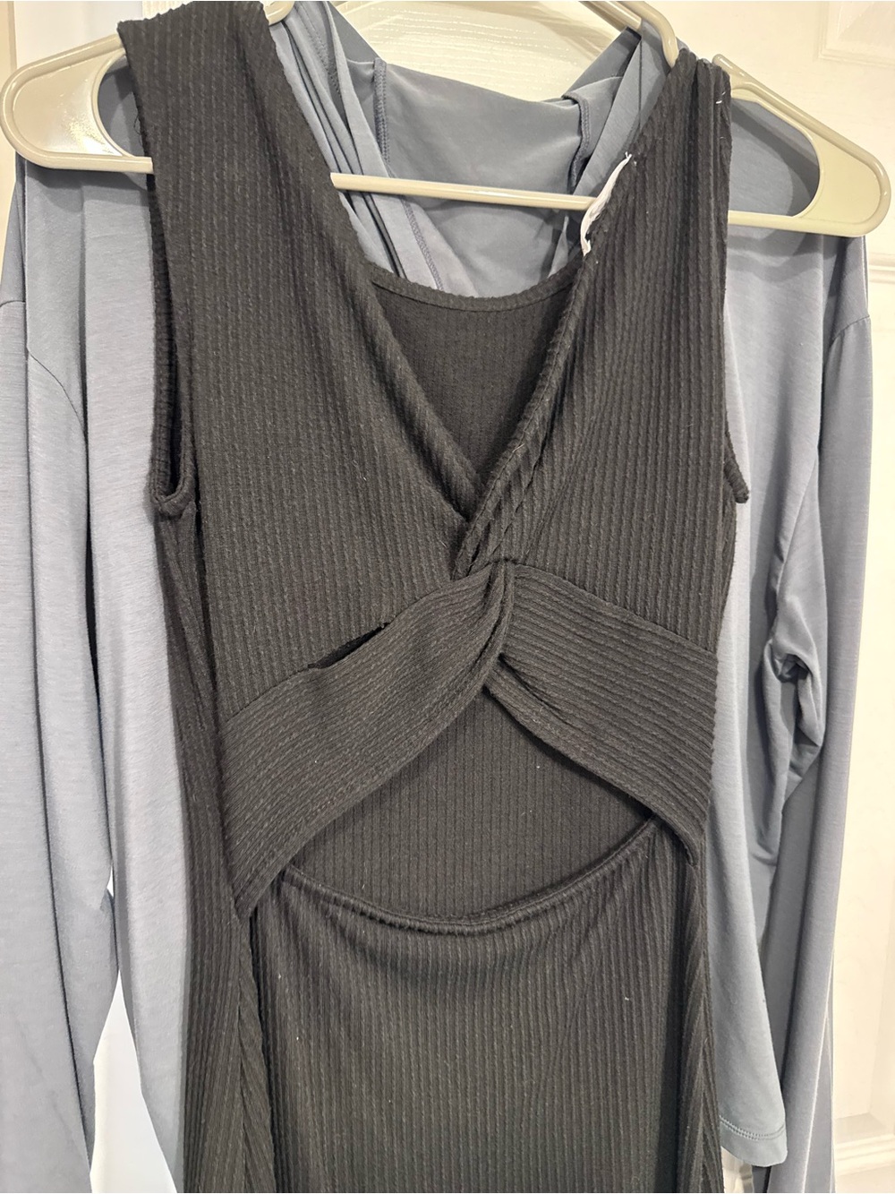 Anistar black ribbed knit sleeveless with twist